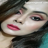 Farah Diba Çıplak