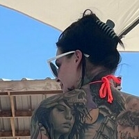 Heidi Lavon Çıplak