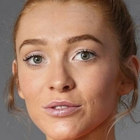 Helen Housby Çıplak