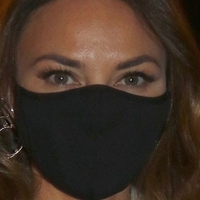 Helen Lindes Çıplak