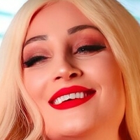 Holly Wolf Çıplak