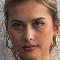 Inna Alexsandra Çıplak