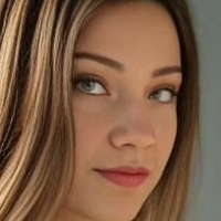 Isabella Kozlov Çıplak