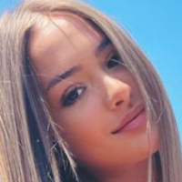 Iulia Beregoi Çıplak