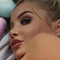 Izabella Mandity Timea Çıplak