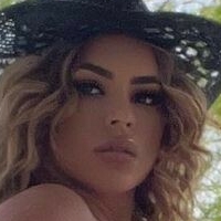 Jacqueline Petzak Çıplak