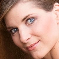 Jasmin Georgi Çıplak