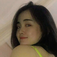 Jooni Kim Çıplak