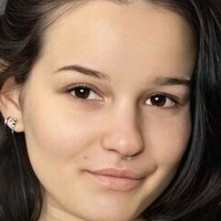 juli_kisss Çıplak