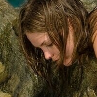 Julia Mayer Çıplak