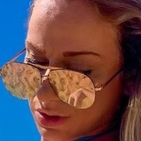 Karen Pretti Çıplak