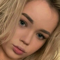 karin_toy Çıplak