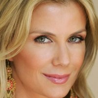 Katherine Kelly Lang Çıplak