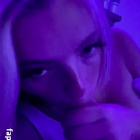 Katie Pardon Çıplak
