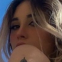 katth Çıplak