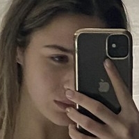 Kelly Aleman Çıplak