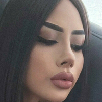 kendall_gil1 Çıplak