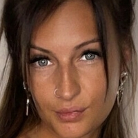 Kerrie Essex Baker Çıplak