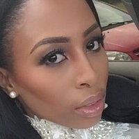Khanyi Mbau Çıplak