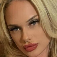 kiahmonae Çıplak