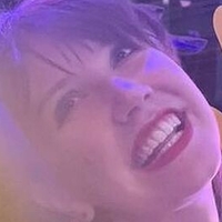 Klara Keeley Çıplak