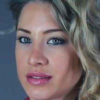 Kristin Vahl Çıplak