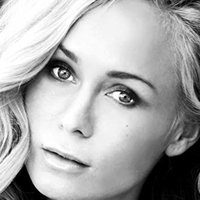 Kristina Korsholm Çıplak