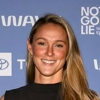 Kylie Kelce Çıplak