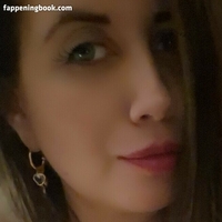 ladyblue8811 Çıplak