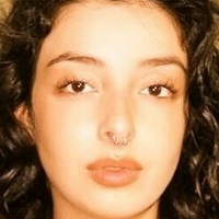 Lara Braile Çıplak