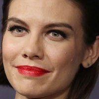 Lauren Cohan Çıplak