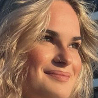 Lauren Hales Çıplak