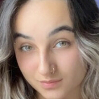 Lavinia Miranda Çıplak