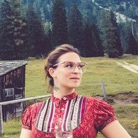 Lena Hoschek Çıplak
