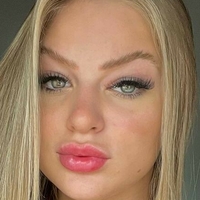 Leticia Sogiro Çıplak