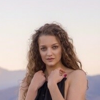 Liana Ryazanova Çıplak