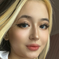 lilitveliar Çıplak