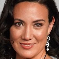 Lisa Joy Çıplak