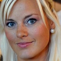 Lisbeth Olsen Çıplak
