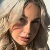 lizahoffman_ Çıplak