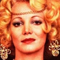 Lucretia Love Çıplak