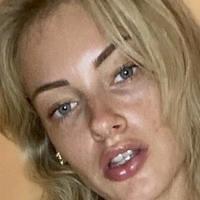 Lucyvb Çıplak