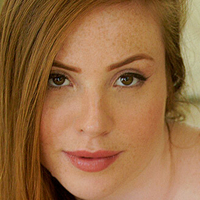 Luisa Tomazio Çıplak