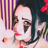 Lydia Wilts Clown Çıplak