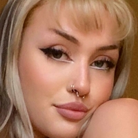 lylaluvxxx Çıplak