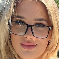 Madi Monroe Çıplak