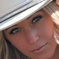 Madison Costello Çıplak