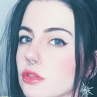 Magui Sunshine Çıplak
