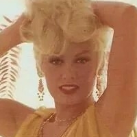 Mamie Van Doren Çıplak