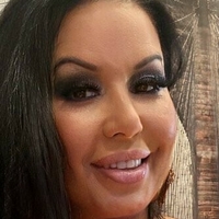 Marcela Lov Çıplak